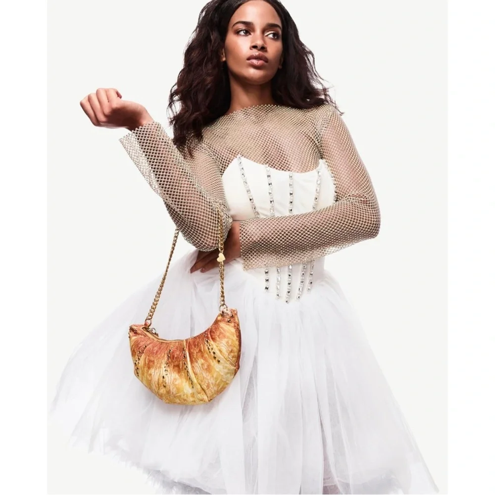 NWT Betsey Johnson KITSCH RISE + SHINE SHOULDER BAG TAN